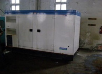 湖南康明斯150kw大型柴油二手发电机组